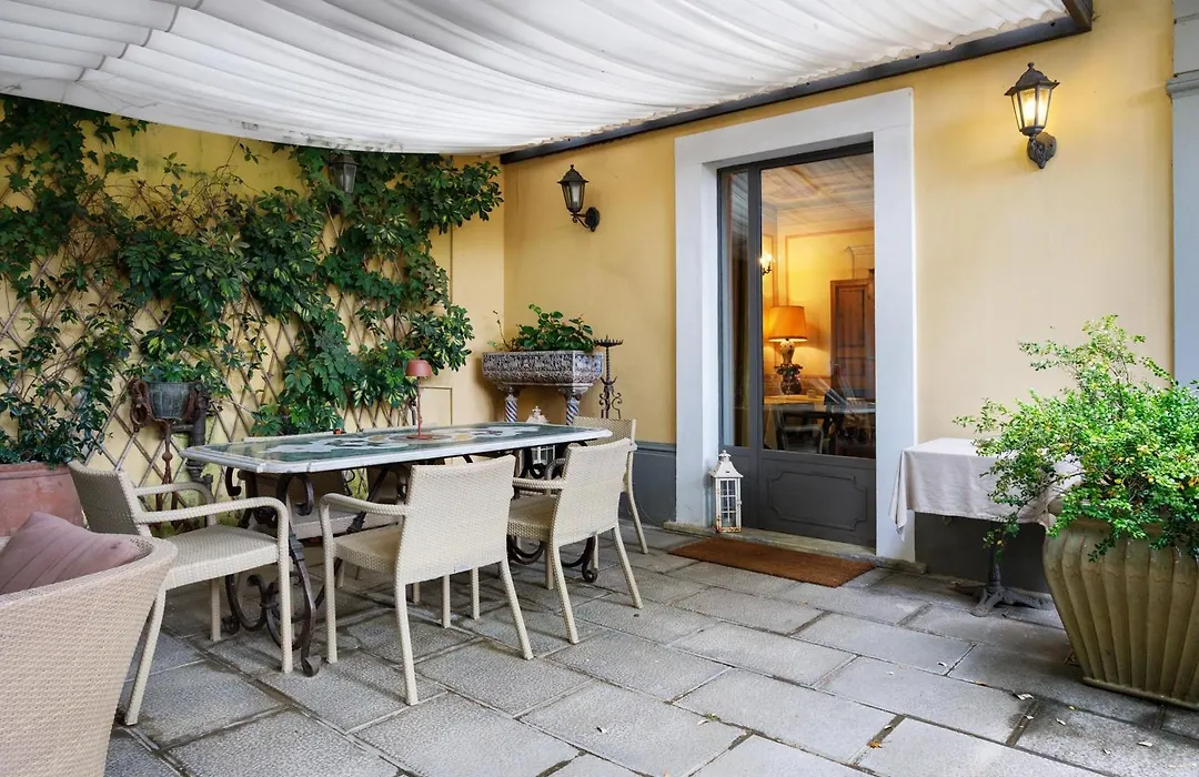 Villa Lombardi-1